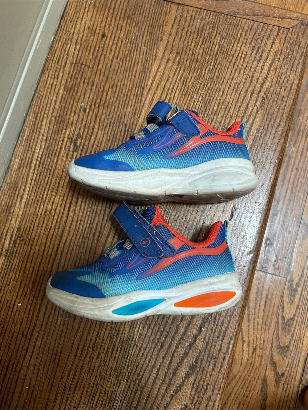 Stride Rite Kids Blue and orange Velcro Athletic light up Sneakers